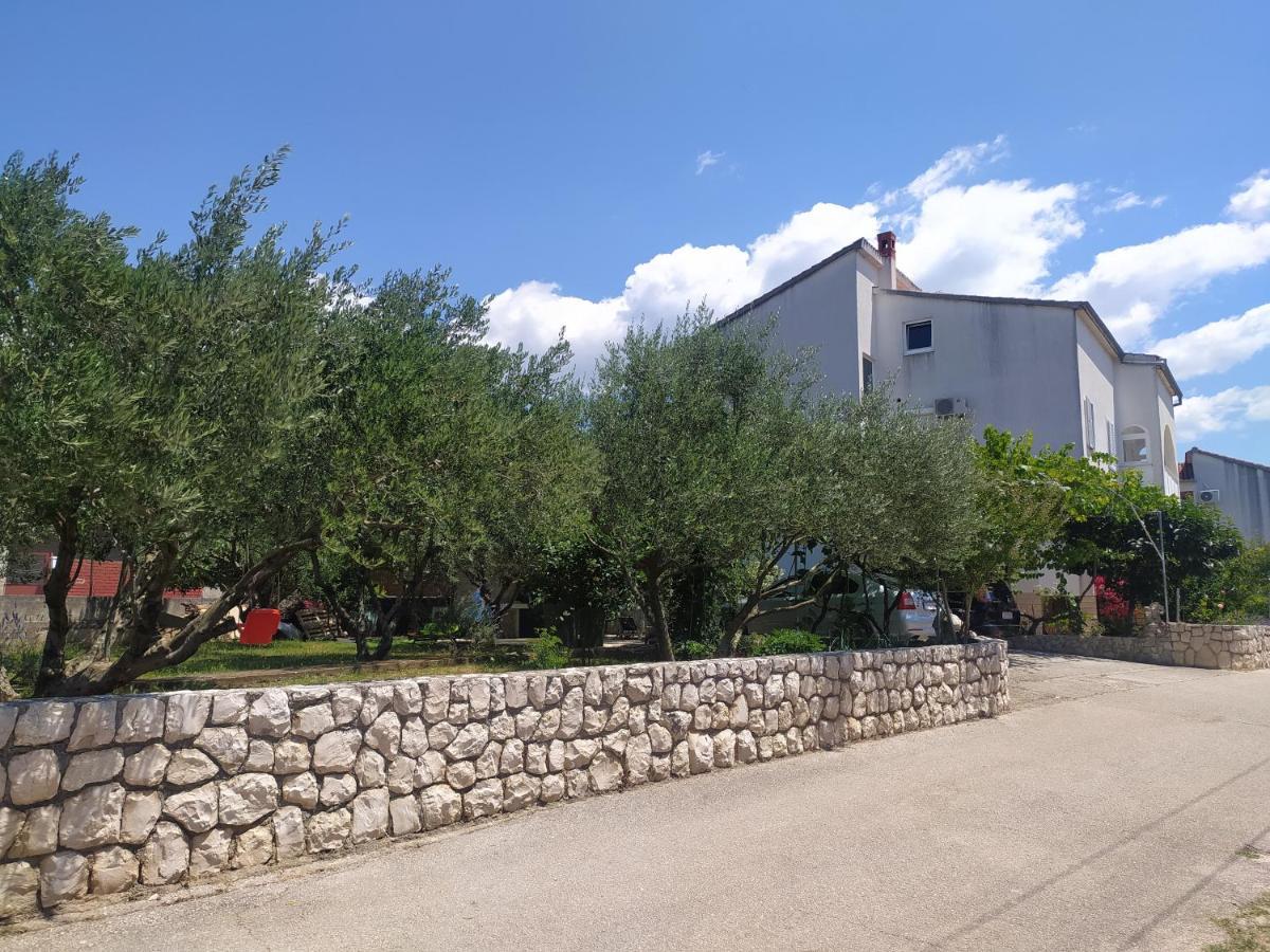 Apartment & Rooms Poppy Rose Zadar Exterior foto