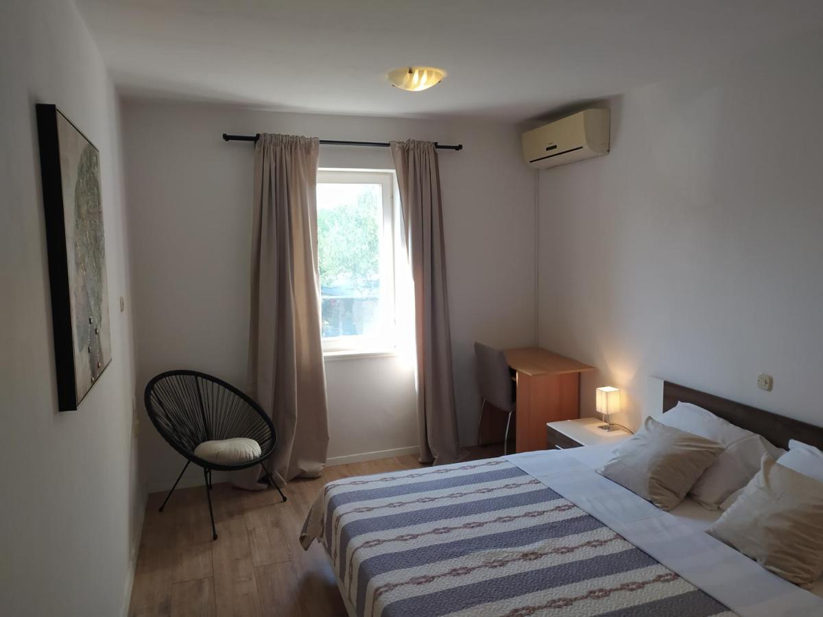 Apartment & Rooms Poppy Rose Zadar Exterior foto